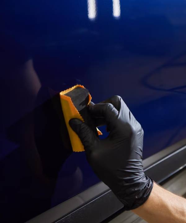 Long-lasting ceramic coating shine